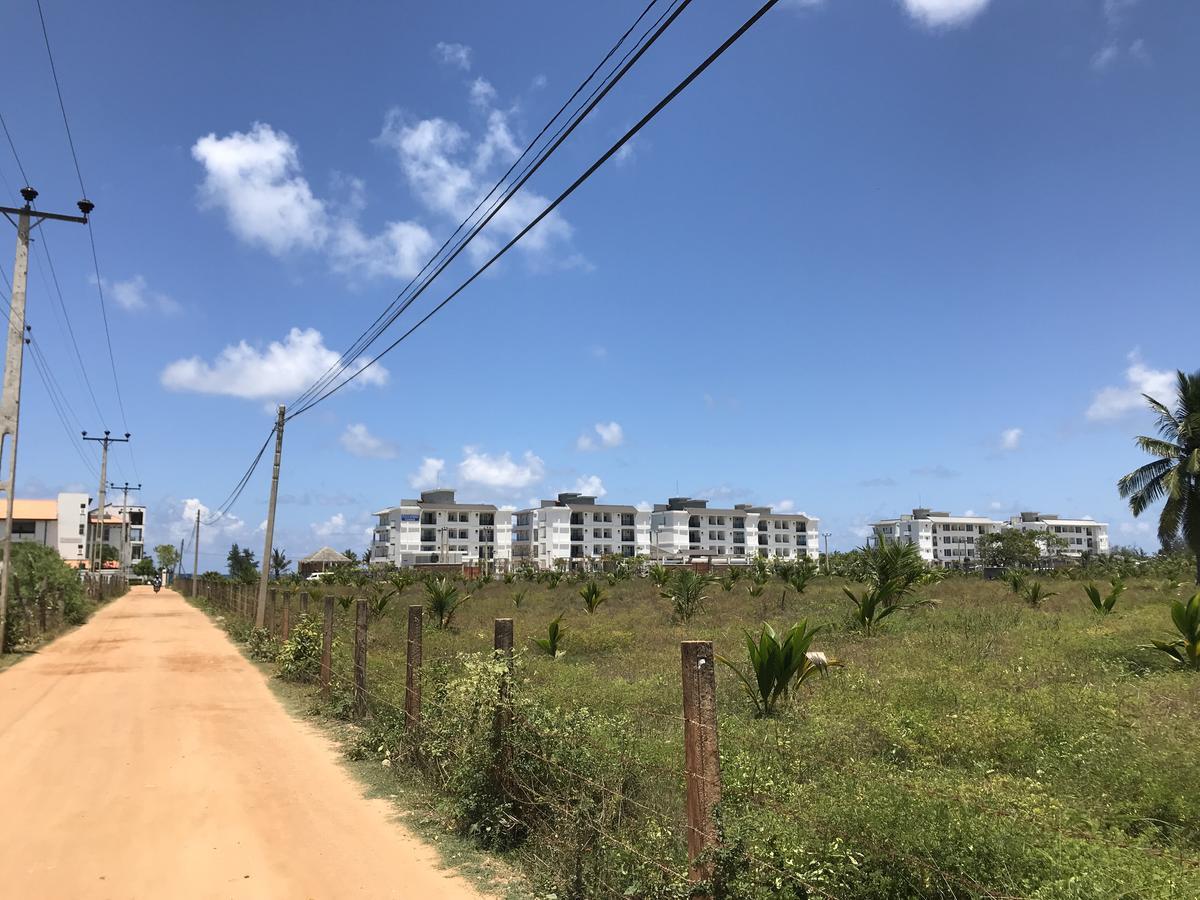 Araliya Oceanfront Condos Nilaveli, Trincomalee מראה חיצוני תמונה