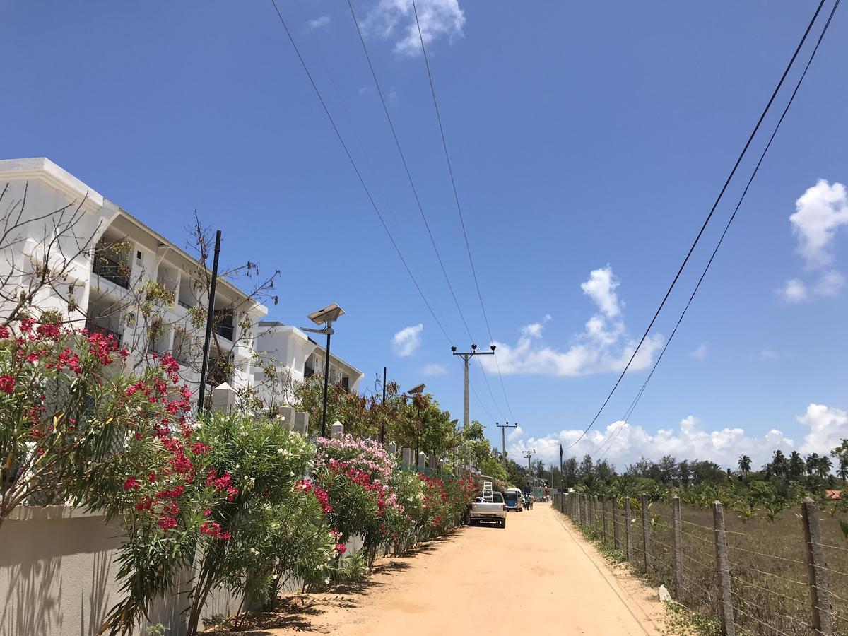 Araliya Oceanfront Condos Nilaveli, Trincomalee מראה חיצוני תמונה