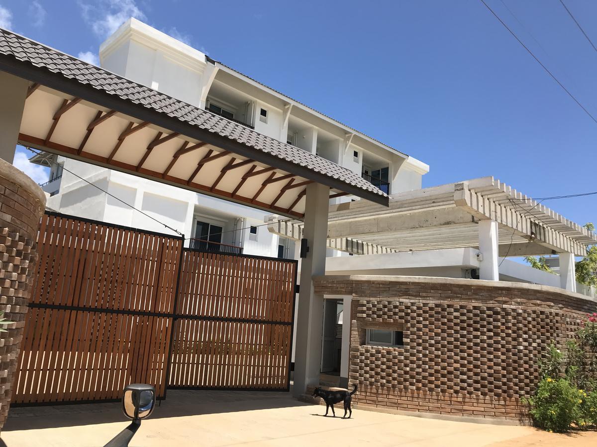 Araliya Oceanfront Condos Nilaveli, Trincomalee מראה חיצוני תמונה